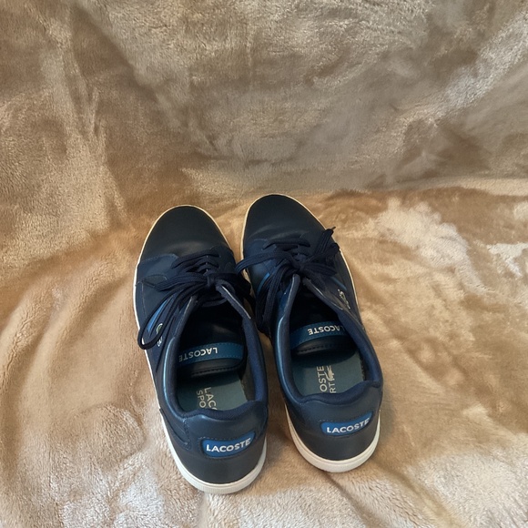 Lacoste men’s size 9.5 - Picture 2 of 3